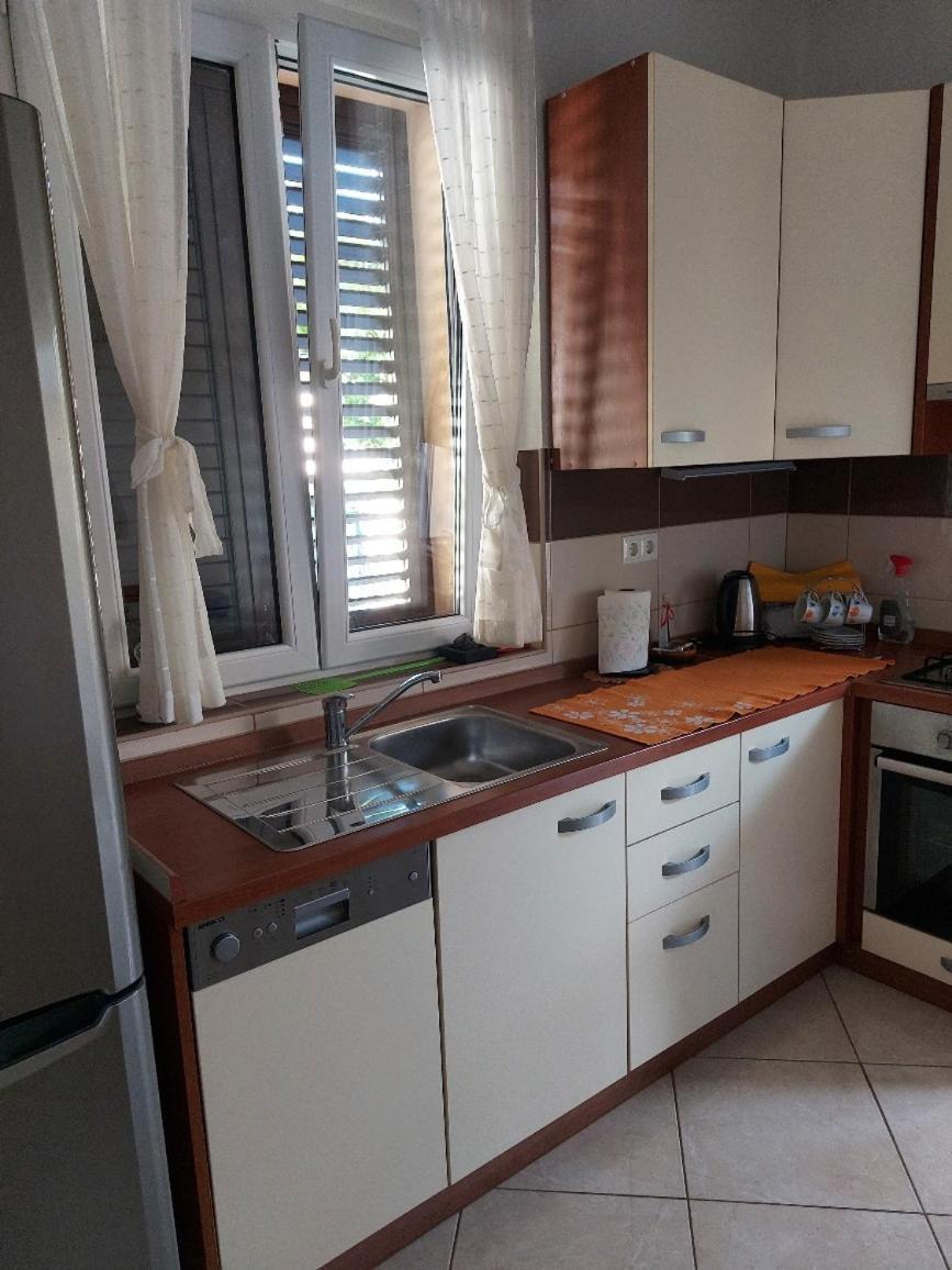 Apartments Nela Jelsa  Pokój zdjęcie