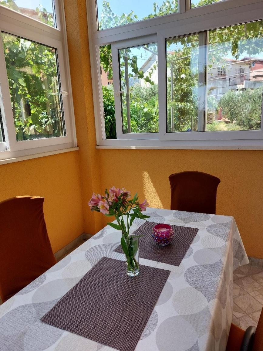 Apartments Nela Jelsa  Pokój zdjęcie